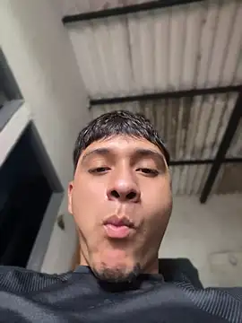 hot boy 04 online show from 06.25.26