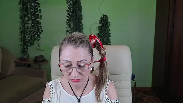 Habibi Honeyy online show from 11.05.25