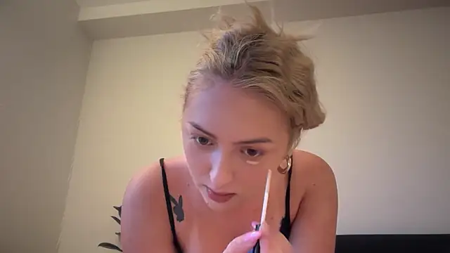 Kitty Swetty online show from 05.07.26