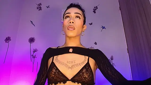 Snapshot of Barbydominant_fetish chatting on 10.01.25 Barbydominant fetish online show from 10.01.25