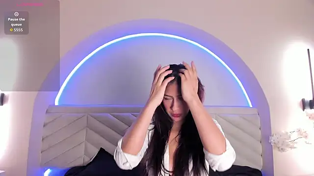 Bella Williiams online show from 06.19.26