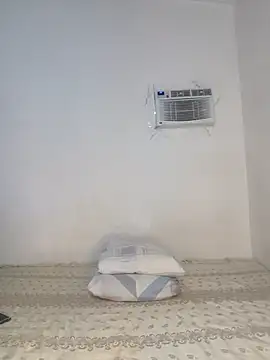 Snapshot of MilfTentasion chatting on 01.16.26 MilfTentasion online show from 01.16.26