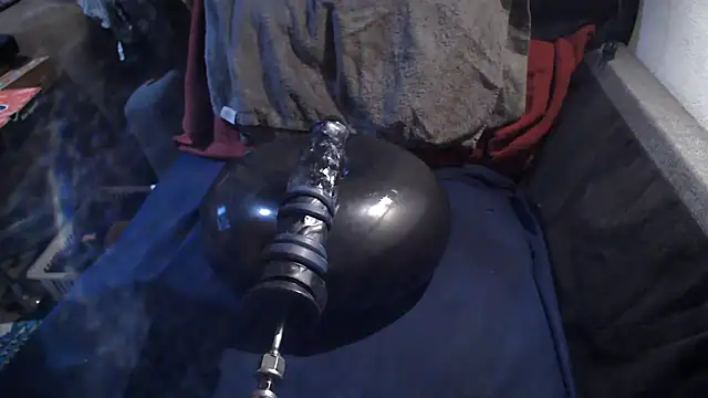 Snapshot of drieghe chatting on 03.09.26 drieghe online show from 03.09.26