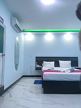 franciscommx online show from 10.25.25