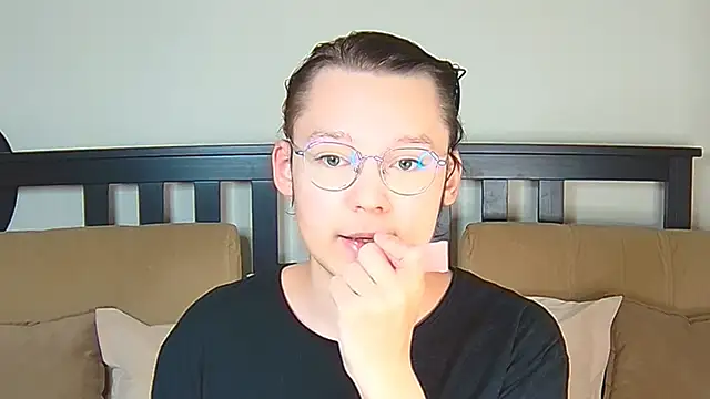 Derek Carter online show from 11.17.25