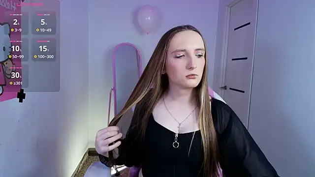 Vi Luxy online show from 02.24.26