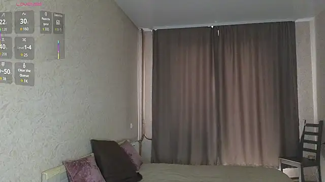 Vi Luxy online show from 07.25.26