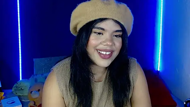Snapshot of samantha-pettie chatting on 01.08.26 samantha-pettie online show from 01.08.26