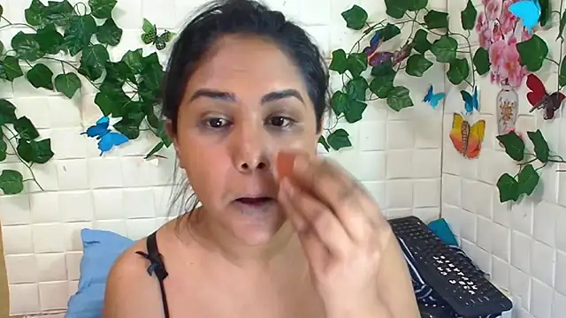 IndiaSexyStripper4u online show from 10.14.25