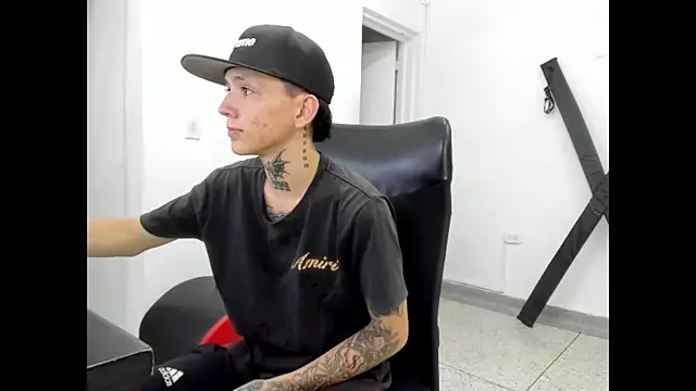 StraightBoy Nick online show from 04.30.26