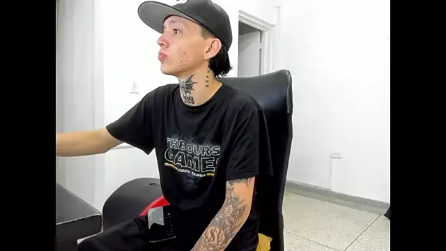 StraightBoy Nick online show from 05.01.26