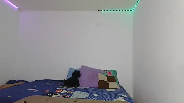 Naughty Nights Live online show from 10.11.25