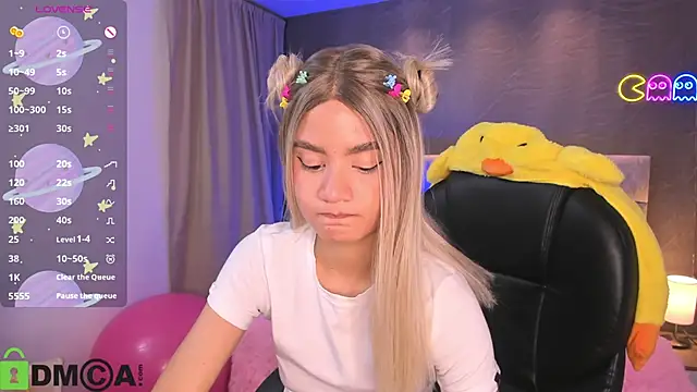 Arinextdoor online show from 09.08.25