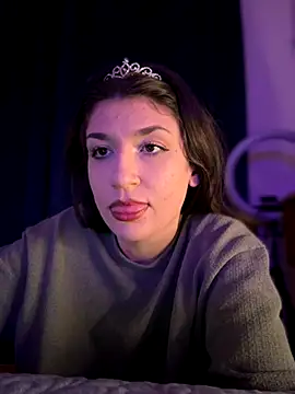 Snapshot of ScarletBloom_ chatting on 12.03.25 ScarletBloom online show from 12.03.25