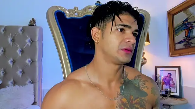 antonio  444 online show from 09.18.25