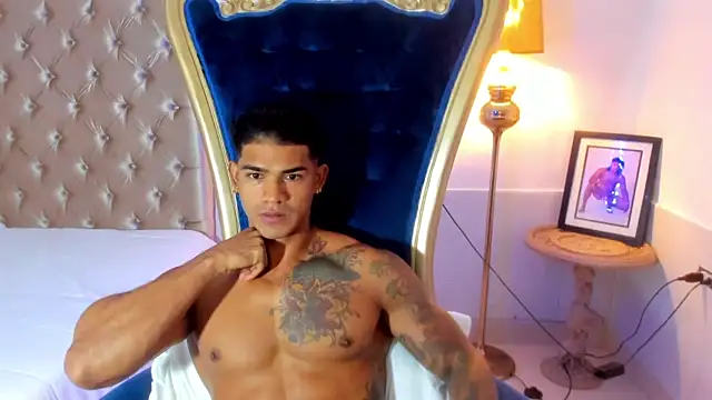 antonio  444 online show from 10.29.25