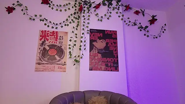CoralieBronson online show from 05.08.26