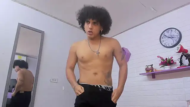 Xfire boy69 online show from 10.09.25