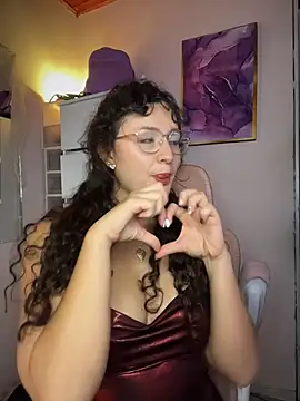 Dannaa Lovs online show from 07.28.26