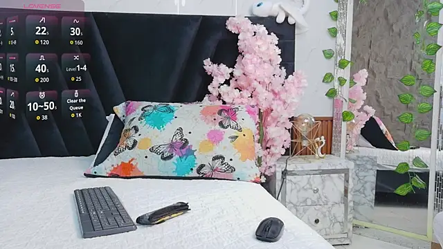 EbonyCoWorker online show from 05.26.26