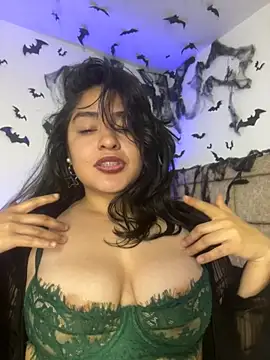 EmilyNoir1 online show from 11.02.25