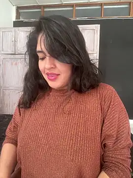 Snapshot of EmilyNoir1 chatting on 05.16.26 EmilyNoir1 online show from 05.16.26