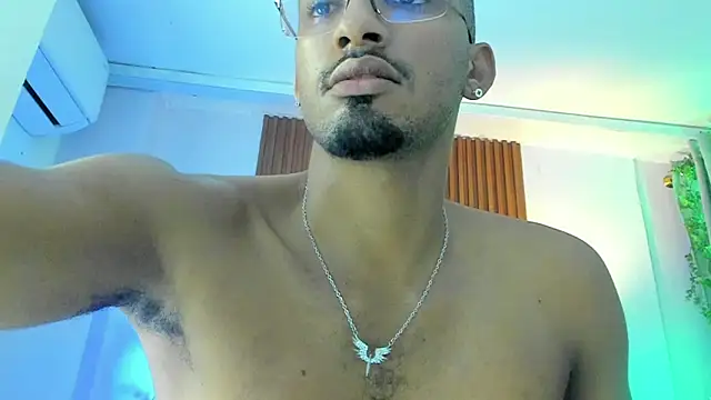 Darwin mayo online show from 02.12.26