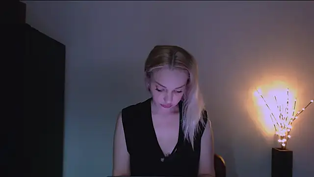 Snapshot of Lia_noo_regrets chatting on 02.26.26 Lia noo regrets online show from 02.26.26