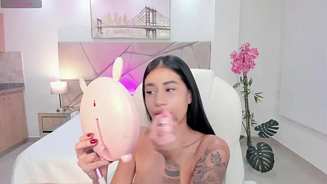 miranda crawfor online show from 11.24.25