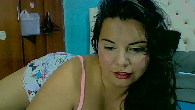 Snapshot of SamiBoobsxx chatting on 09.19.25 SamiBoobsxx online show from 09.19.25