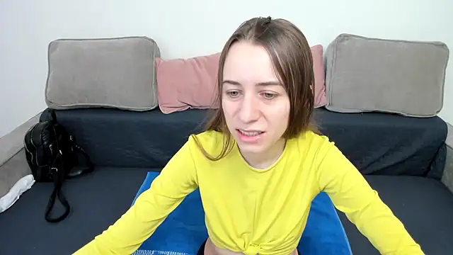 alisaakiss online show from 04.28.26
