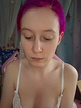 Snapshot of Fuzzy_Unicorn chatting on 03.13.26 Fuzzy Unicorn online show from 03.13.26