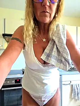 HotWifeLyn68 online show from 07.21.26