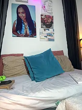 skarlleth 11 online show from 10.24.25