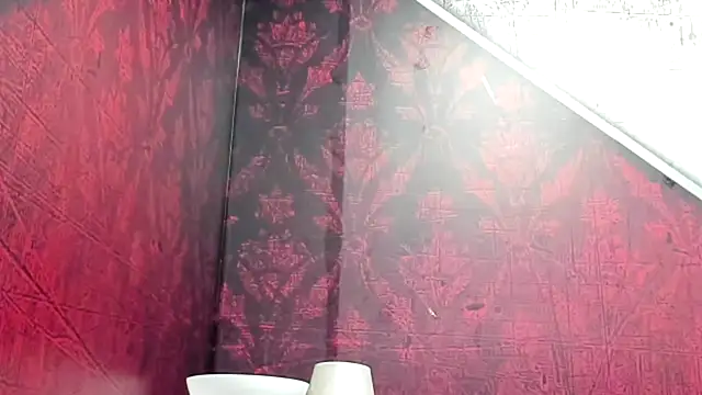 Ian1  online show from 11.17.25