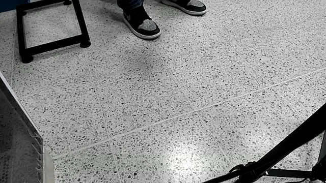 Ian1  online show from 11.19.25