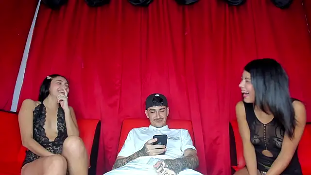 extreme hot crazy online show from 10.04.25