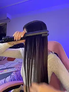 Lia  1 online show from 03.10.26