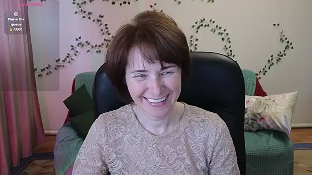 Lia Tito online show from 04.20.26