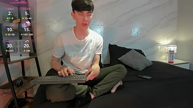 mathias saenz online show from 09.12.25