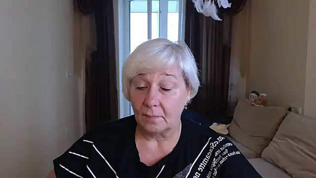 Milana Milky online show from 10.05.25