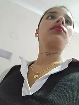 Lorena Mcfly online show from 06.26.26