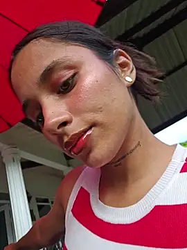Lorena Mcfly online show from 07.06.26