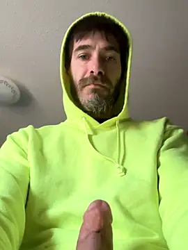 Snapshot of BakedDepartment16 chatting on 12.05.25 BakedDepartment16 online show from 12.05.25