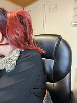 Karen18 boobs online show from 04.22.26