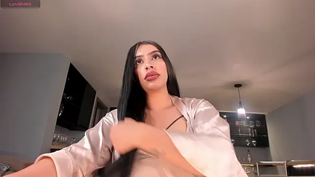 LeahLombardi  online show from 03.19.26