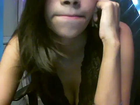 RENUKA RAJPUT online show from 10.12.25