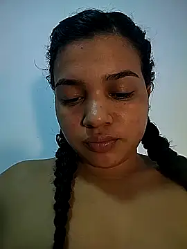 Snapshot of Eimy-04 chatting on 11.10.25 Eimy-04 online show from 11.10.25