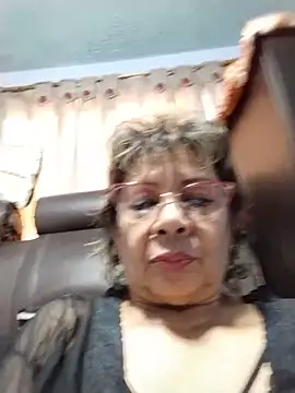 Snapshot of OliviaMorris1 chatting on 06.22.26 OliviaMorris1 online show from 06.22.26