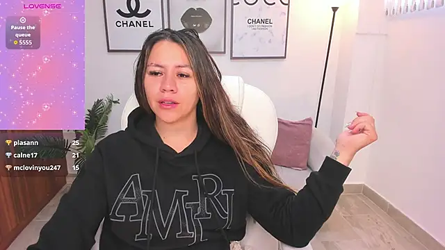 Snapshot of Brandy_priscot chatting on 10.12.25 Brandy priscot online show from 10.12.25